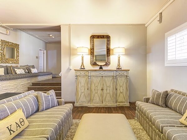 Photo Gallery Image #5