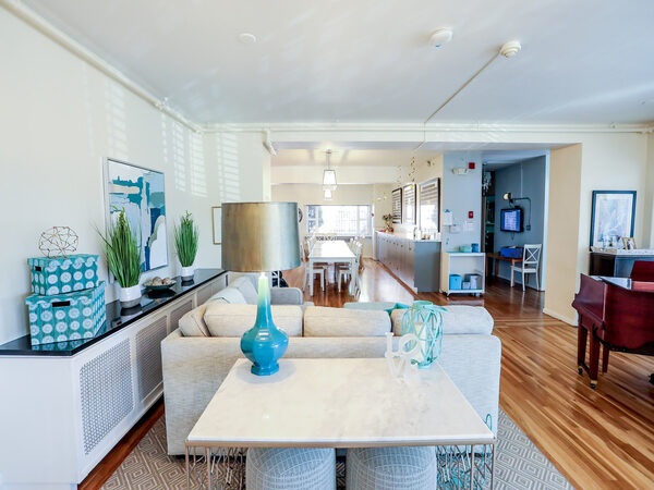 Photo Gallery Image #1